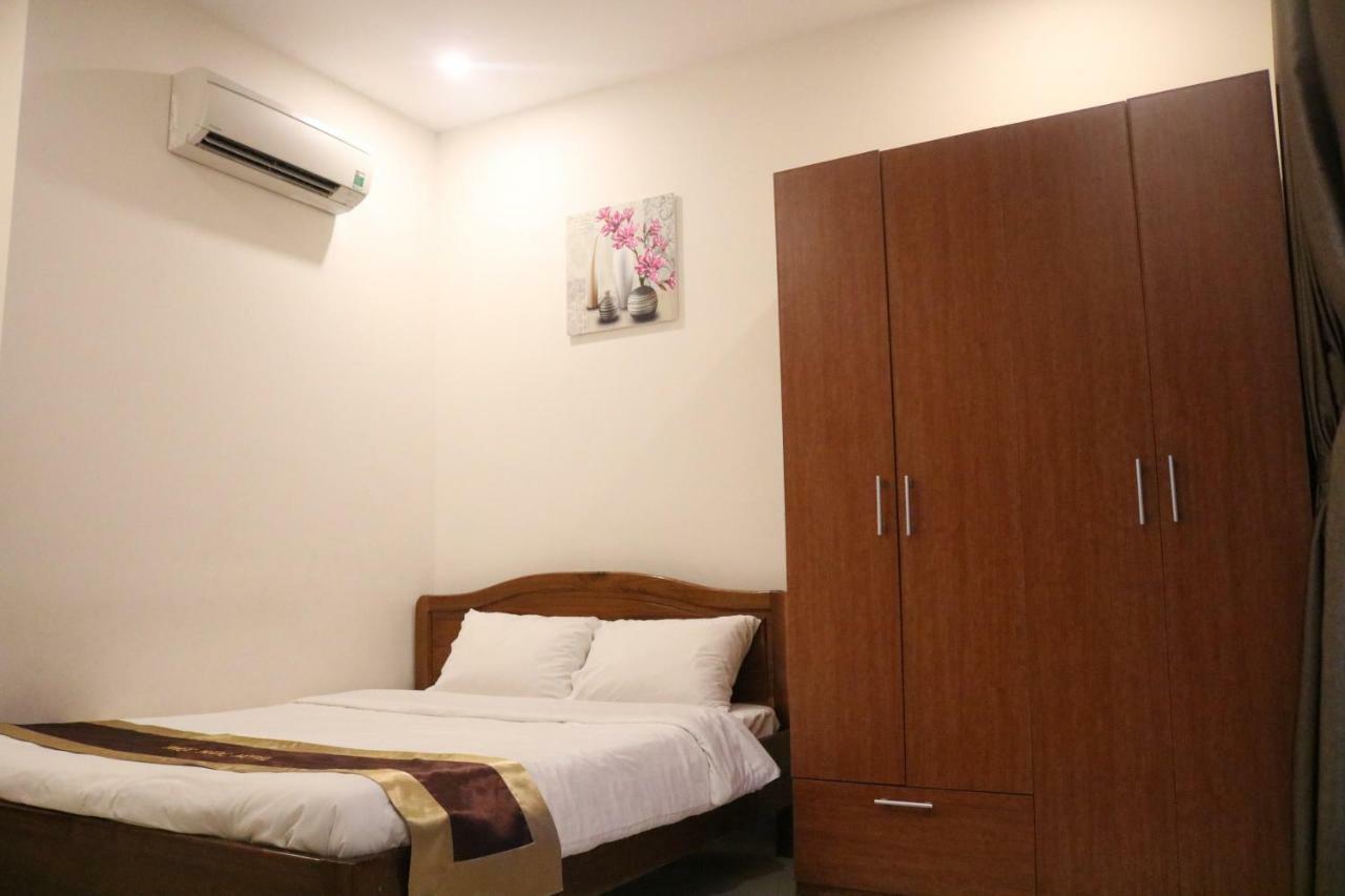 Phuc Ngoc Hotel Da Nang Exterior photo
